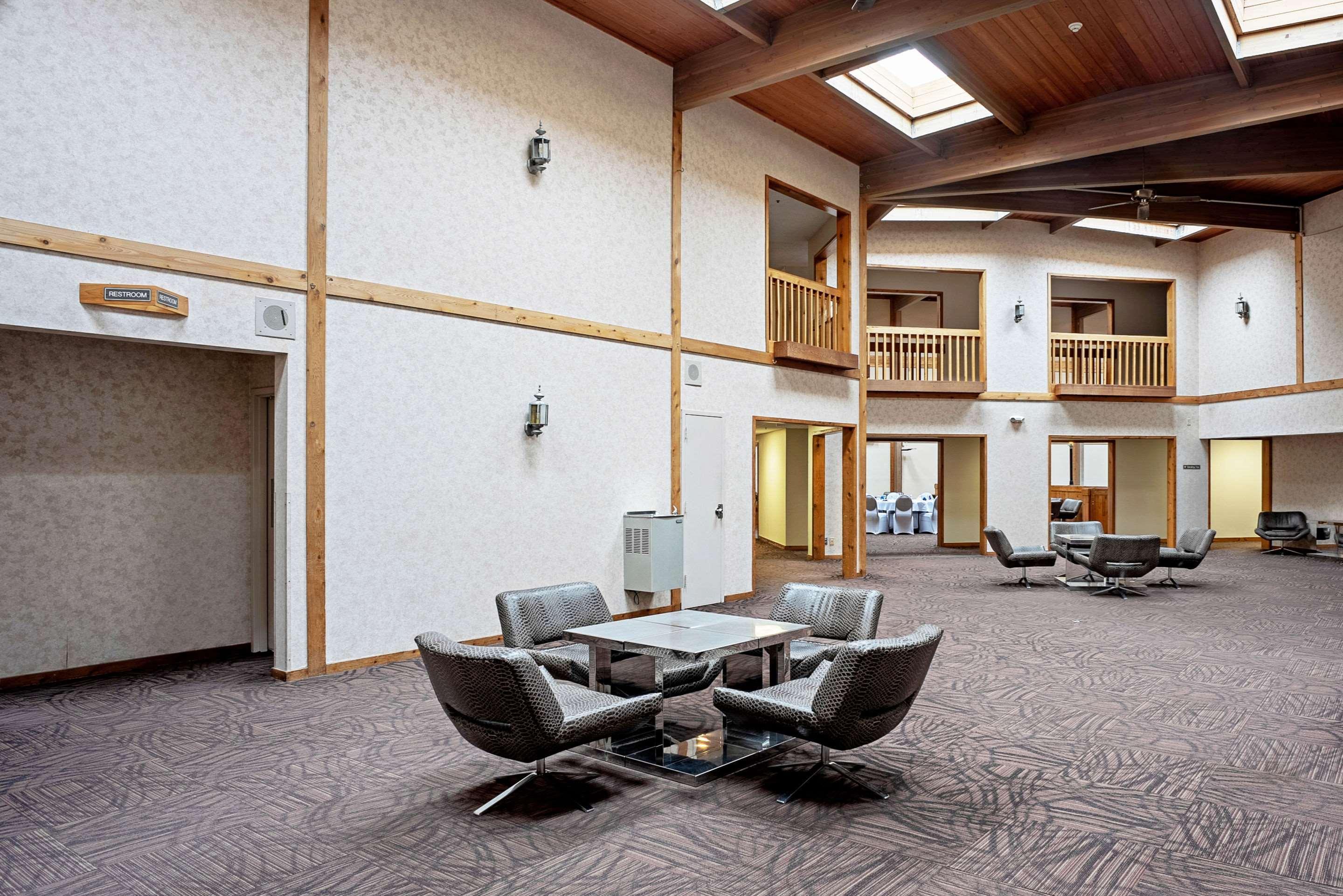 Quality Inn Frontier At Us Hwy 30 Clinton Екстер'єр фото