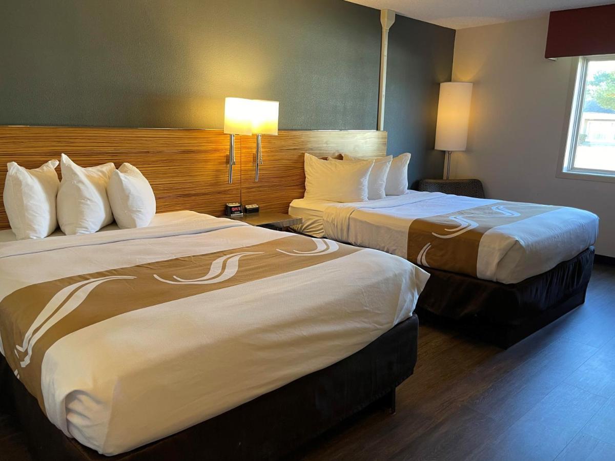 Quality Inn Frontier At Us Hwy 30 Clinton Екстер'єр фото
