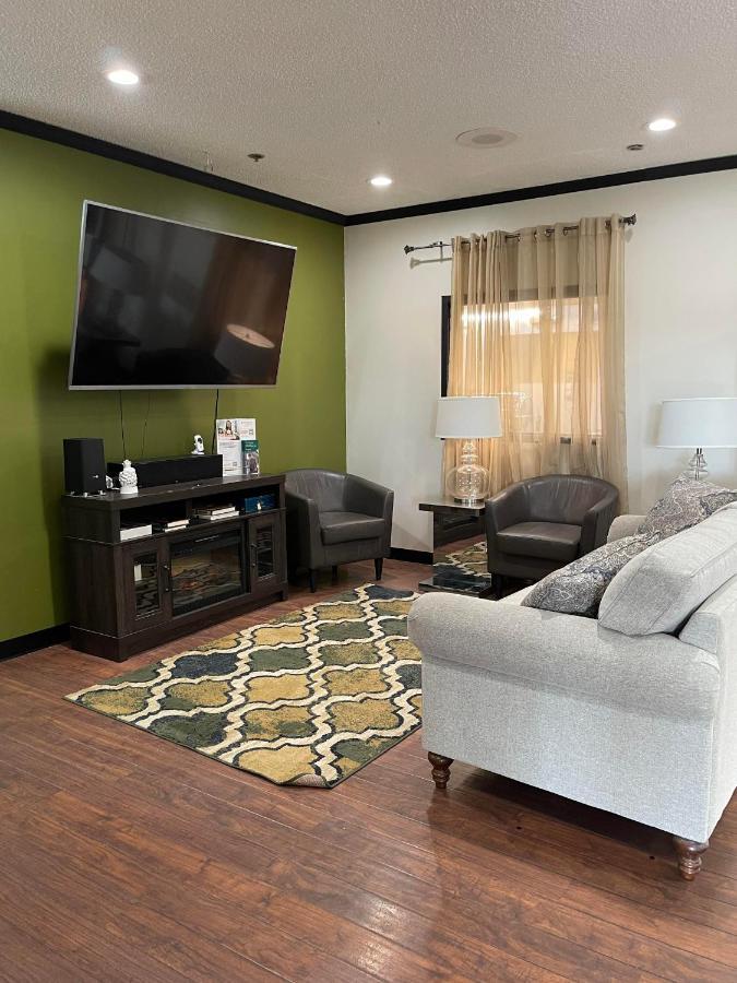 Quality Inn Frontier At Us Hwy 30 Clinton Екстер'єр фото
