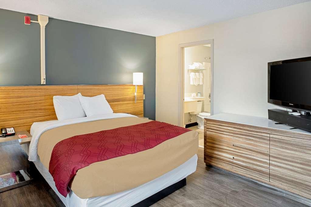 Quality Inn Frontier At Us Hwy 30 Clinton Номер фото